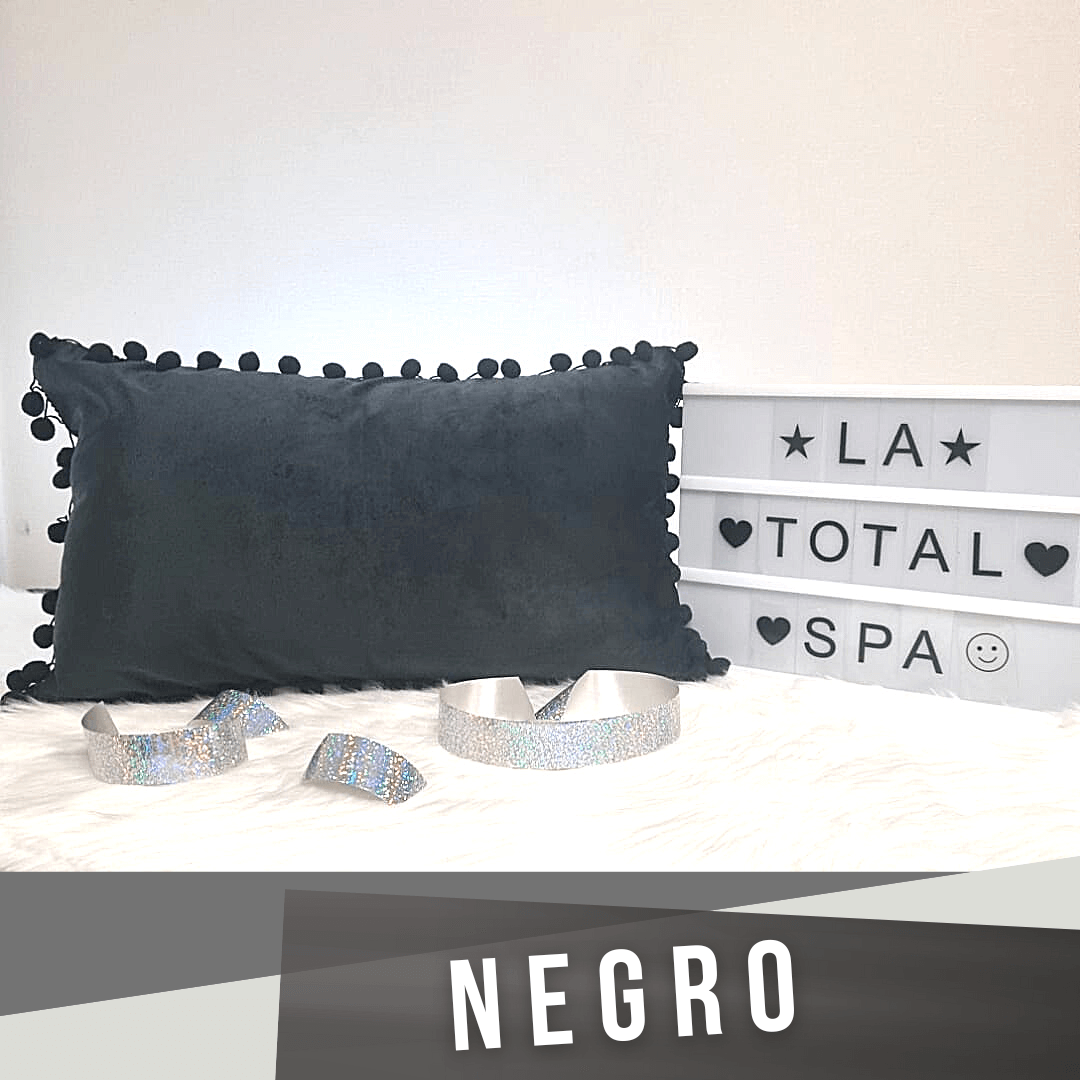 Funda de Cojín con Pompones